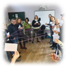 Participanți la cursul Erasmus+ în sala de curs